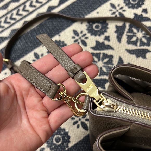 NWOT DKNY Purse - Picture 9 of 12